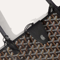 <tc>Goyard</tc> クロック・ユニバーセル