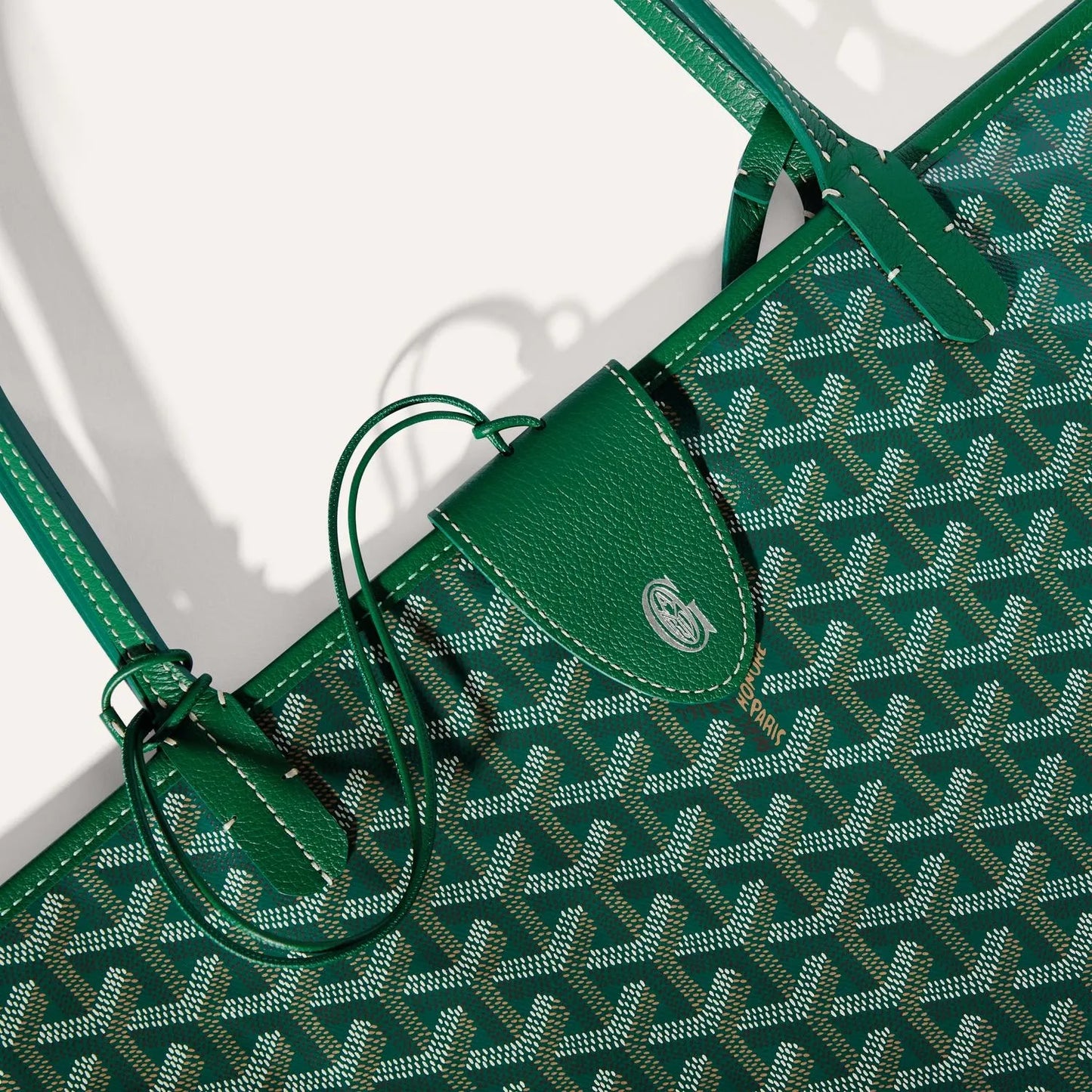 <tc>Goyard</tc> クロック・ユニバーセル