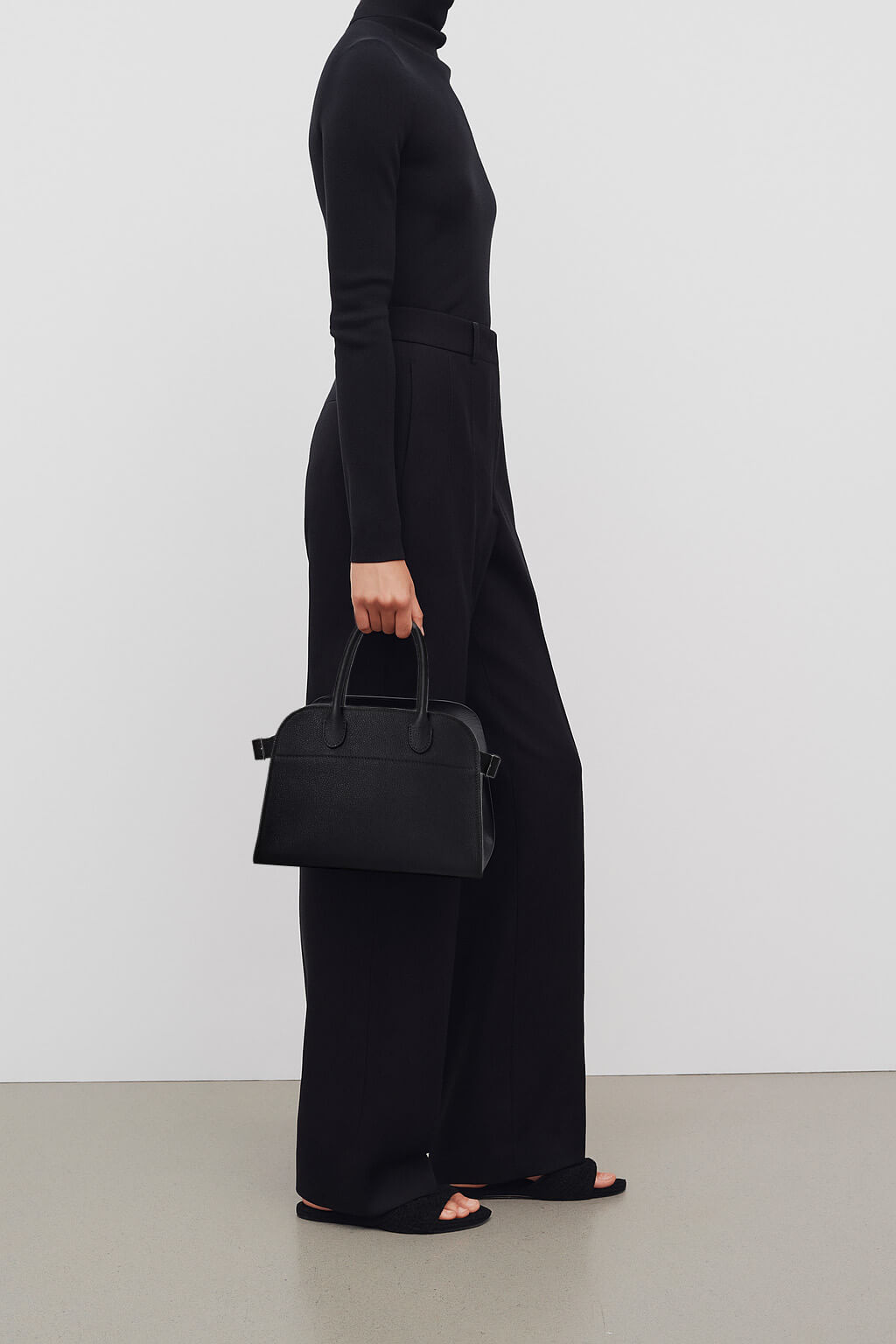 <tc>The Row</tc> Sac Margaux 10 souple en cuir