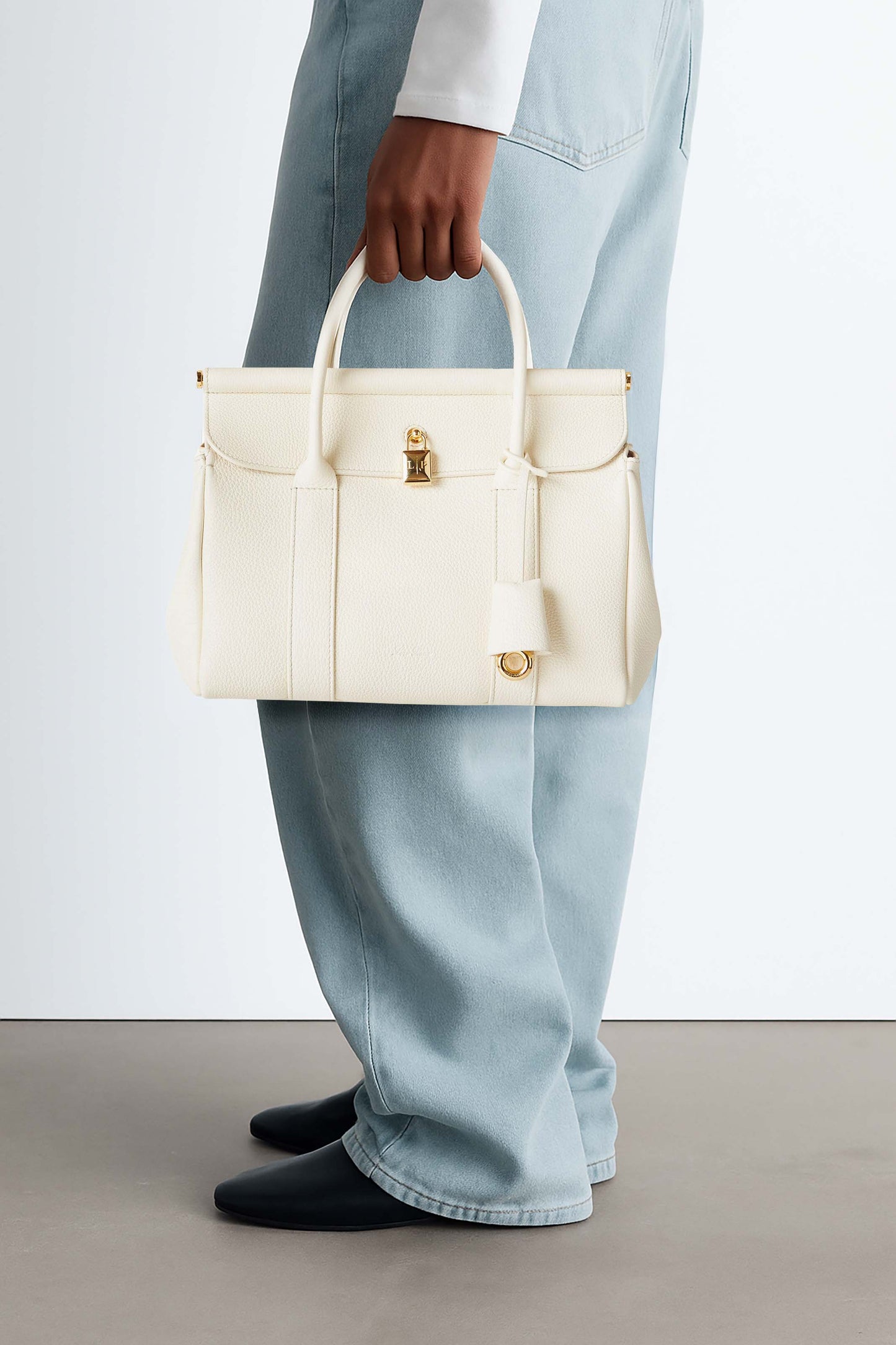 Loro Piana Women's Loom bag L25