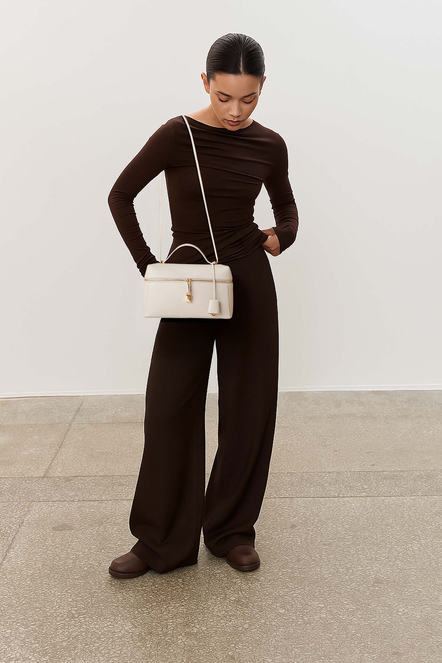 <tc>Loro Piana</tc> 女士 Extra 包 L27