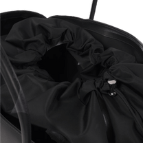 <tc>The Row</tc> Margaux 17 內外扣皮革帆布托特包