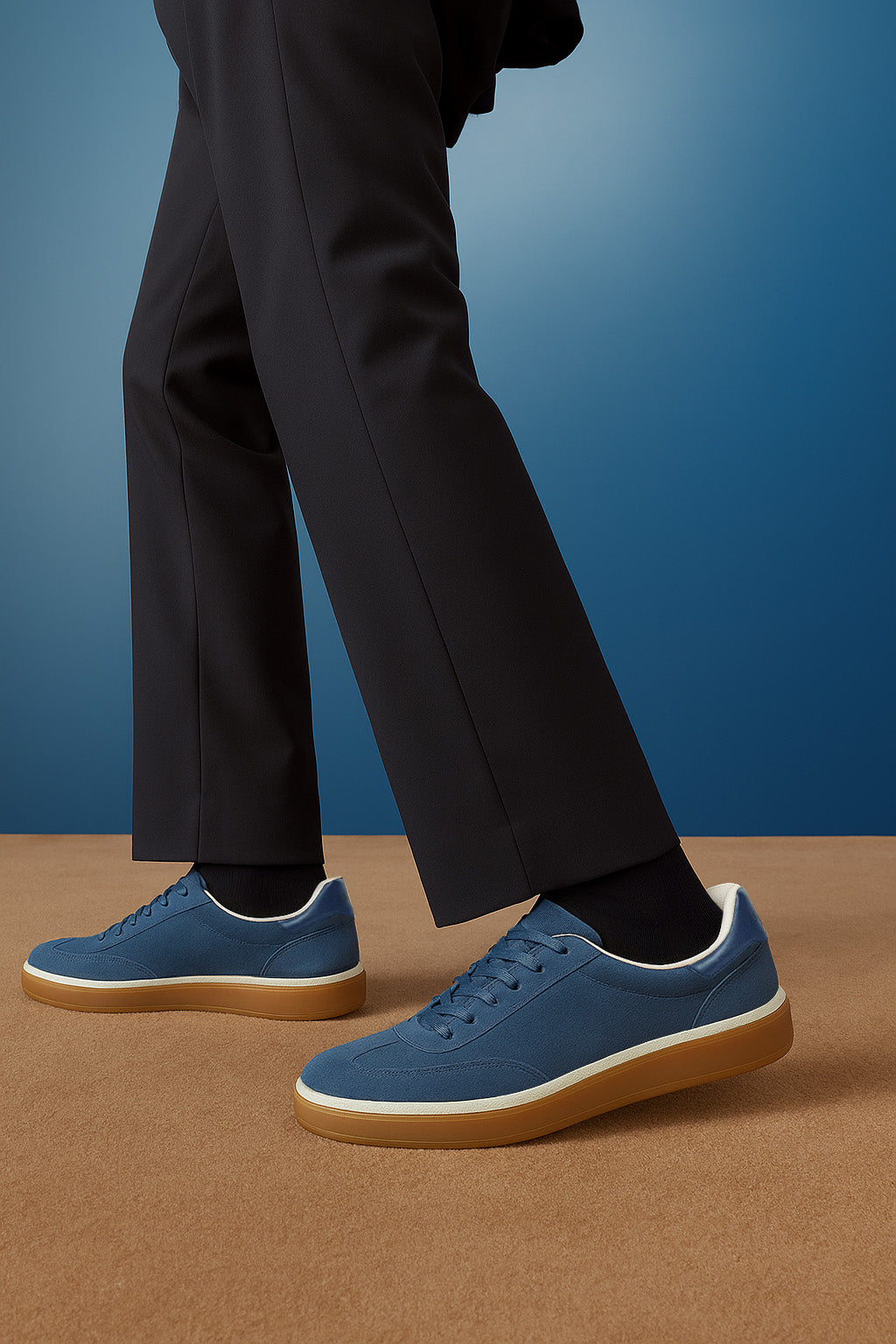 <tc>Loro Piana</tc> 男士 Tennis Walk 運動鞋（絨面小牛皮）