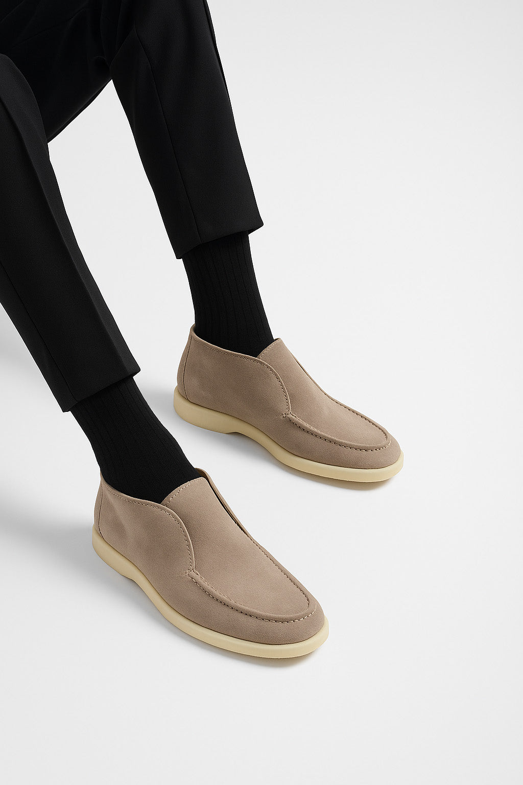 <tc>Loro Piana</tc> 男士 Open Walk Chukka 靴