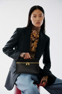 <tc>Loro Piana</tc> Poche supplémentaire pour femme L19