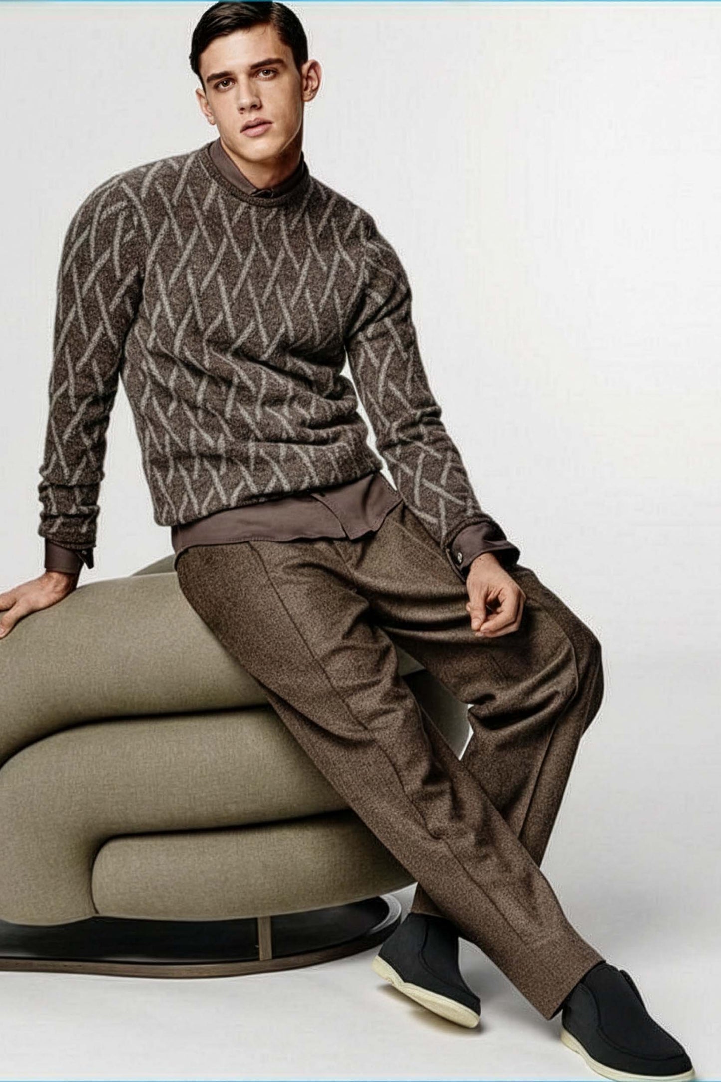 <tc>Loro Piana</tc> 男式开放式 Chukka 靴（绒面革配海狸毛）