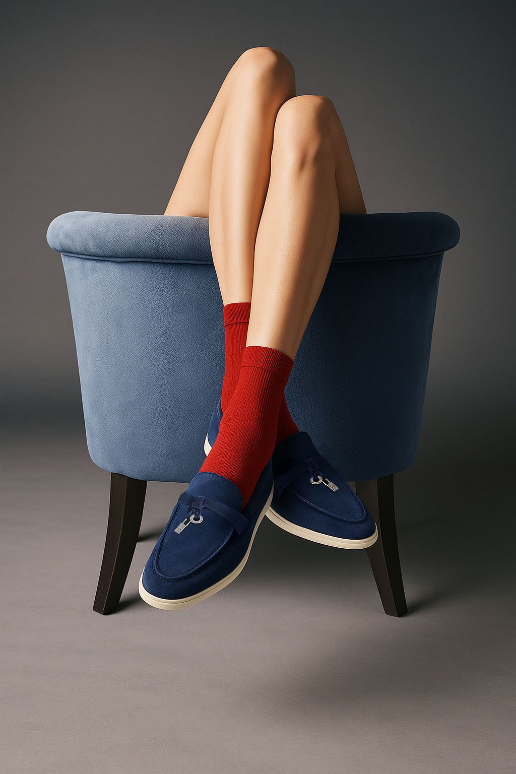 <tc>Loro Piana</tc> 女士夏季 Charms Walk 樂福鞋（絨面革）