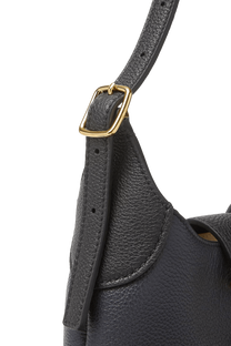 <tc>Loro Piana</tc> กระเป๋าผ้ากระสอบมินิสำหรับคุณผู้หญิง