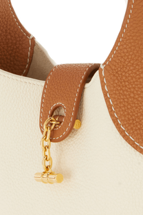 <tc>Loro Piana</tc> กระเป๋าผ้ากระสอบมินิสำหรับคุณผู้หญิง