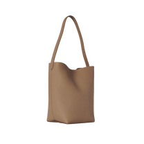 <tc>The Row</tc> ミディアム N/S パーク トートバッグ（レザー）