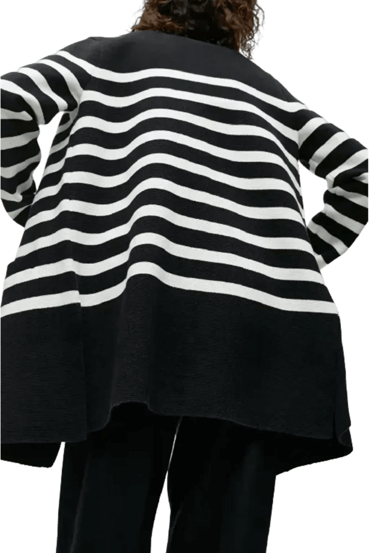 Arket เสื้อคาร์ดิแกนผ้าฝ้ายทรงโอเวอร์ไซส์สำหรับผู้หญิง